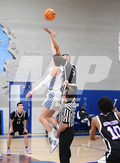 Thumbnail 1 in Shadow Hills @ Valley Christian (Valley Christian Boys Basketball Thanksgiving Tournament)  photogallery.