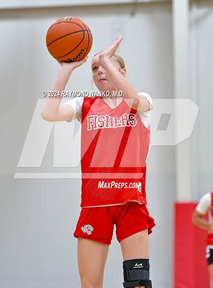Thumbnail 3 in Fishers vs Hamilton Southeastern (Mojo Up)  photogallery.