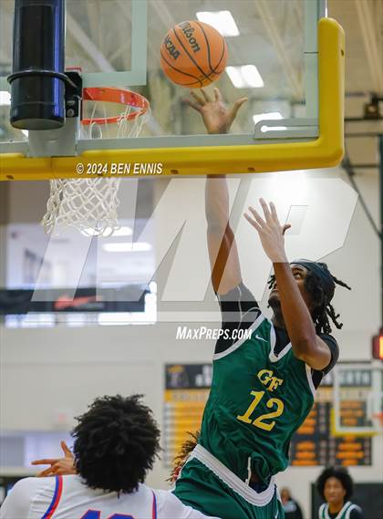 Thumbnail 3 in Riverwood vs. Greenforest (OTR Hoops:  Thanksgiving Showcase) photogallery.