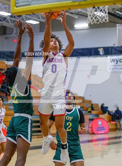 Thumbnail 2 in Riverwood vs. Greenforest (OTR Hoops:  Thanksgiving Showcase) photogallery.