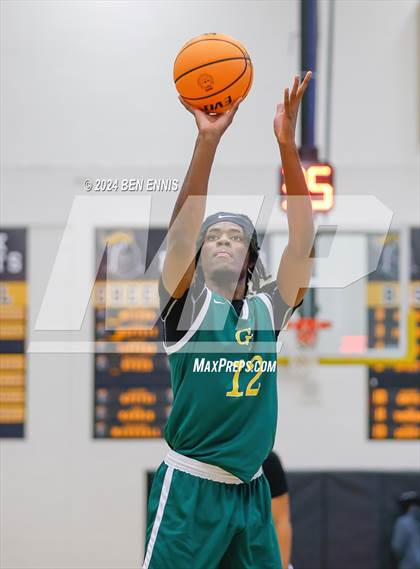 Thumbnail 3 in Riverwood vs. Greenforest (OTR Hoops:  Thanksgiving Showcase) photogallery.