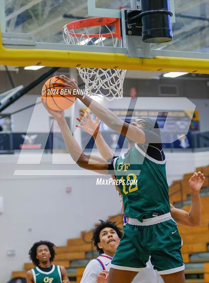 Thumbnail 3 in Riverwood vs. Greenforest (OTR Hoops:  Thanksgiving Showcase) photogallery.