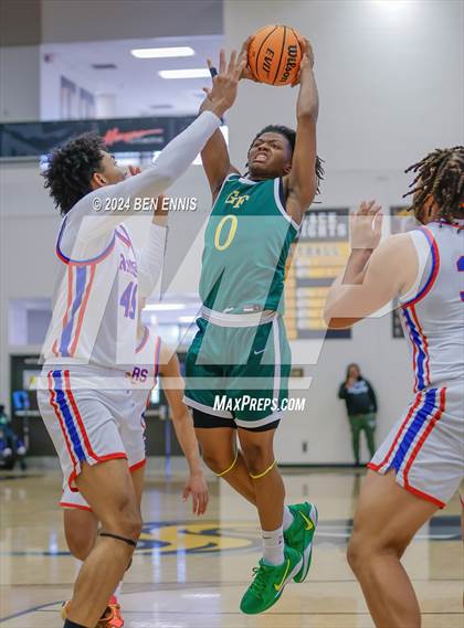 Thumbnail 3 in Riverwood vs. Greenforest (OTR Hoops:  Thanksgiving Showcase) photogallery.