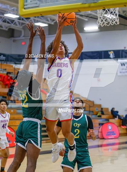 Thumbnail 3 in Riverwood vs. Greenforest (OTR Hoops:  Thanksgiving Showcase) photogallery.