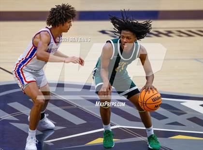 Thumbnail 2 in Riverwood vs. Greenforest (OTR Hoops:  Thanksgiving Showcase) photogallery.
