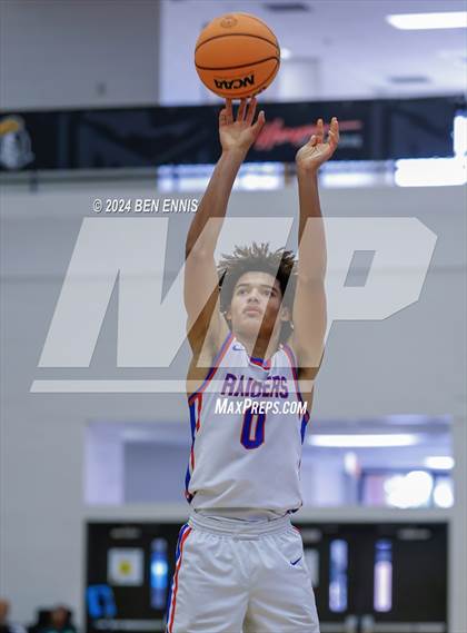 Thumbnail 1 in Riverwood vs. Greenforest (OTR Hoops:  Thanksgiving Showcase) photogallery.