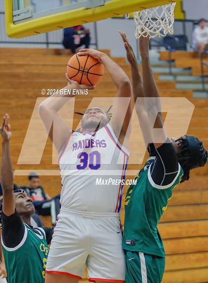 Thumbnail 2 in Riverwood vs. Greenforest (OTR Hoops:  Thanksgiving Showcase) photogallery.