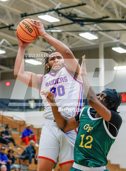 Thumbnail 2 in Riverwood vs. Greenforest (OTR Hoops:  Thanksgiving Showcase) photogallery.