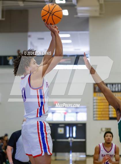 Thumbnail 1 in Riverwood vs. Greenforest (OTR Hoops:  Thanksgiving Showcase) photogallery.