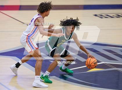 Thumbnail 1 in Riverwood vs. Greenforest (OTR Hoops:  Thanksgiving Showcase) photogallery.