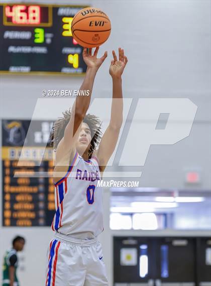 Thumbnail 2 in Riverwood vs. Greenforest (OTR Hoops:  Thanksgiving Showcase) photogallery.