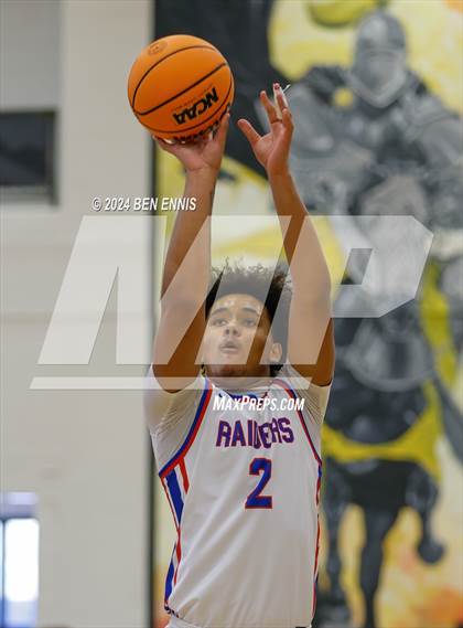 Thumbnail 2 in Riverwood vs. Greenforest (OTR Hoops:  Thanksgiving Showcase) photogallery.