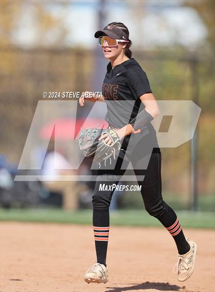 Thumbnail 3 in Erie @ Riverdale Ridge (CHSAA 5A Round 1) photogallery.