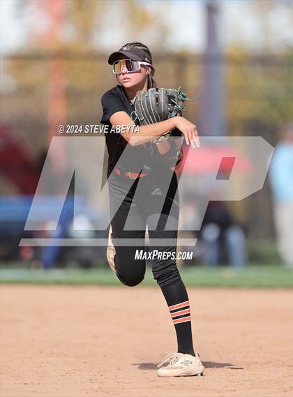 Thumbnail 3 in Erie @ Riverdale Ridge (CHSAA 5A Round 1) photogallery.