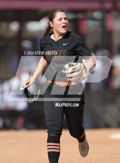 Thumbnail 1 in Erie @ Riverdale Ridge (CHSAA 5A Round 1) photogallery.