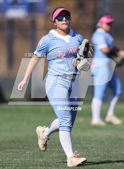 Thumbnail 3 in Erie @ Riverdale Ridge (CHSAA 5A Round 1) photogallery.