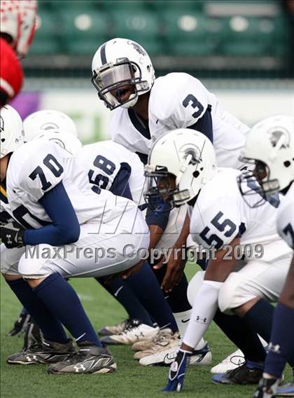 Thumbnail 3 in Hilton vs. Gates-Chili (Section 5 Class AA Semifinals) photogallery.