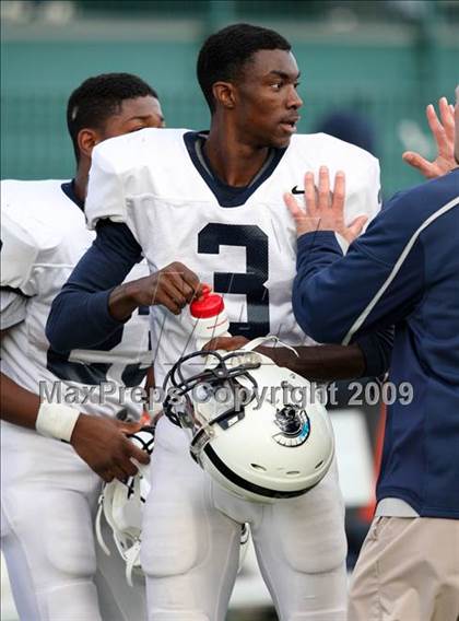 Thumbnail 1 in Hilton vs. Gates-Chili (Section 5 Class AA Semifinals) photogallery.