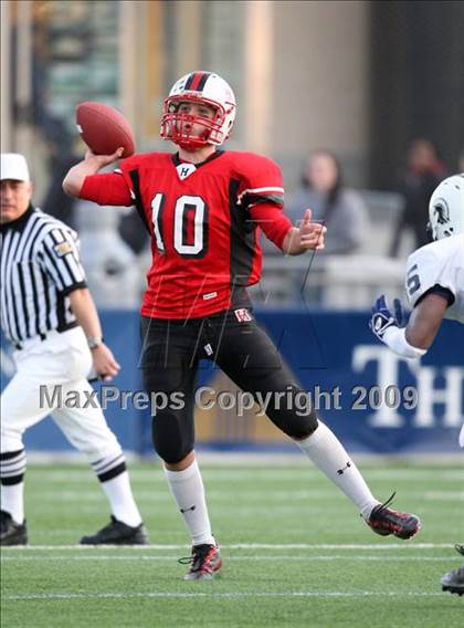 Thumbnail 1 in Hilton vs. Gates-Chili (Section 5 Class AA Semifinals) photogallery.
