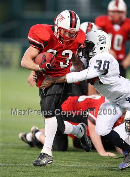 Thumbnail 3 in Hilton vs. Gates-Chili (Section 5 Class AA Semifinals) photogallery.