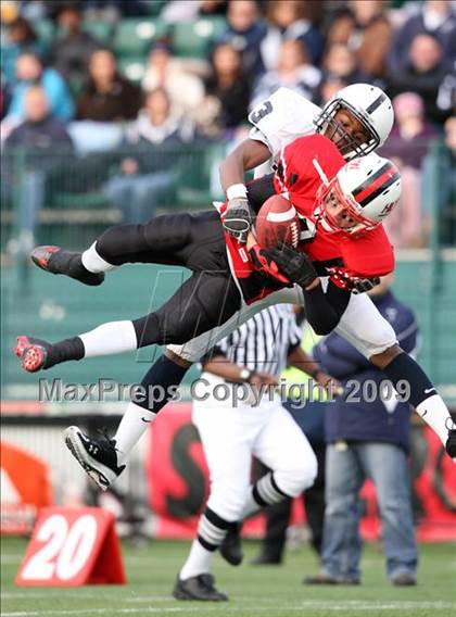 Thumbnail 2 in Hilton vs. Gates-Chili (Section 5 Class AA Semifinals) photogallery.