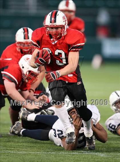 Thumbnail 2 in Hilton vs. Gates-Chili (Section 5 Class AA Semifinals) photogallery.