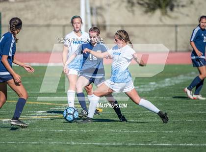 Thumbnail 2 in Bonita Vista vs Nolan Catholic  (Torrey Pines Classic) photogallery.