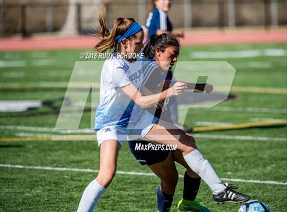 Thumbnail 3 in Bonita Vista vs Nolan Catholic  (Torrey Pines Classic) photogallery.