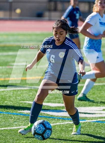 Thumbnail 1 in Bonita Vista vs Nolan Catholic  (Torrey Pines Classic) photogallery.