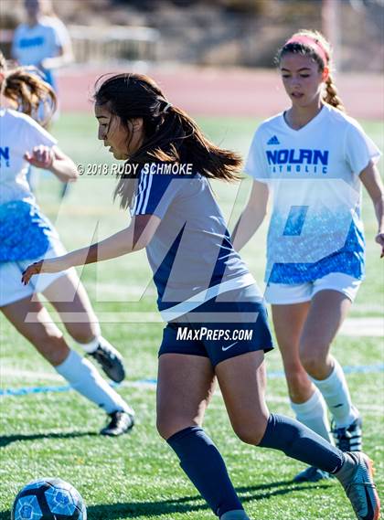 Thumbnail 2 in Bonita Vista vs Nolan Catholic  (Torrey Pines Classic) photogallery.