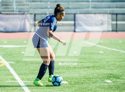 Thumbnail 2 in Bonita Vista vs Nolan Catholic  (Torrey Pines Classic) photogallery.