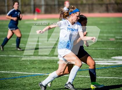 Thumbnail 3 in Bonita Vista vs Nolan Catholic  (Torrey Pines Classic) photogallery.