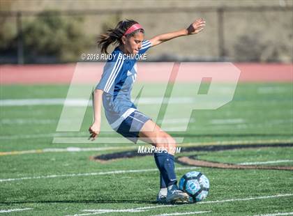 Thumbnail 1 in Bonita Vista vs Nolan Catholic  (Torrey Pines Classic) photogallery.