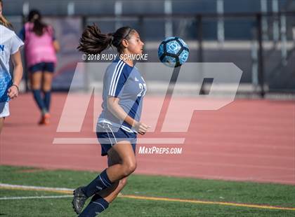 Thumbnail 3 in Bonita Vista vs Nolan Catholic  (Torrey Pines Classic) photogallery.