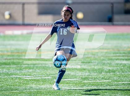 Thumbnail 2 in Bonita Vista vs Nolan Catholic  (Torrey Pines Classic) photogallery.