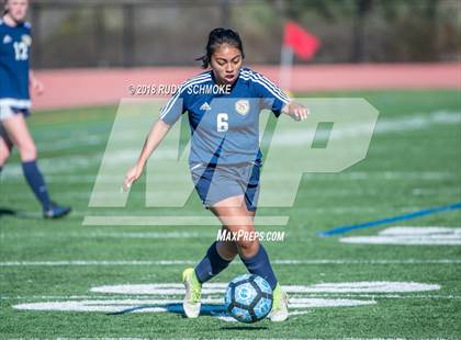 Thumbnail 2 in Bonita Vista vs Nolan Catholic  (Torrey Pines Classic) photogallery.