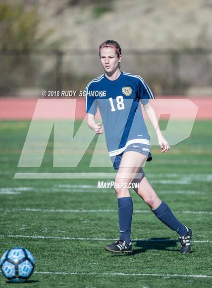 Thumbnail 2 in Bonita Vista vs Nolan Catholic  (Torrey Pines Classic) photogallery.