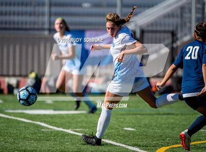 Thumbnail 3 in Bonita Vista vs Nolan Catholic  (Torrey Pines Classic) photogallery.
