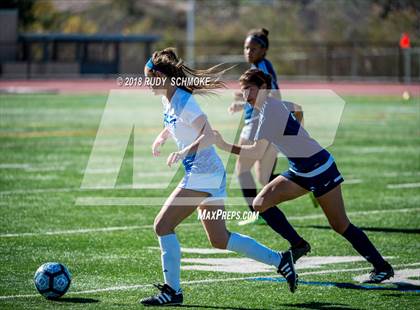 Thumbnail 2 in Bonita Vista vs Nolan Catholic  (Torrey Pines Classic) photogallery.