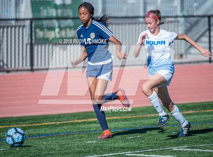 Thumbnail 3 in Bonita Vista vs Nolan Catholic  (Torrey Pines Classic) photogallery.