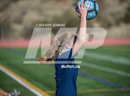 Thumbnail 3 in Bonita Vista vs Nolan Catholic  (Torrey Pines Classic) photogallery.