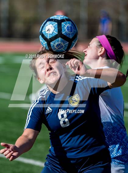 Thumbnail 3 in Bonita Vista vs Nolan Catholic  (Torrey Pines Classic) photogallery.