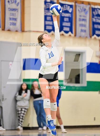 Thumbnail 1 in Eastlake vs Del Norte (CIFSDS Open Division) photogallery.
