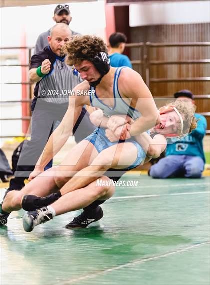 Thumbnail 2 in Fernley vs. North Valleys (Northern 3A Duals) photogallery.