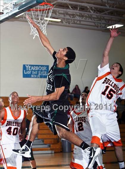 Thumbnail 3 in Mayde Creek vs. La Porte (McDonalds Texas Invitational) photogallery.