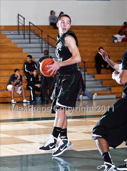 Thumbnail 2 in Mayde Creek vs. La Porte (McDonalds Texas Invitational) photogallery.