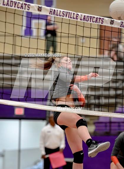 Thumbnail 1 in Texas @ Hallsville photogallery.