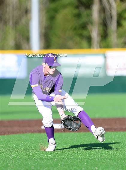 Thumbnail 1 in Issaquah @ Eastlake photogallery.