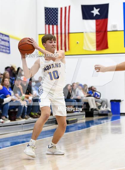 Thumbnail 3 in Morgan @ Huckabay photogallery.