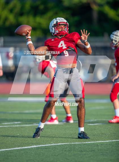 Thumbnail 3 in Henry County vs Christian Brothers (Scrimmage) photogallery.